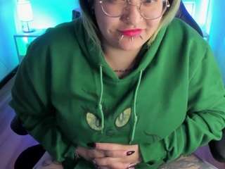 lucky-leah