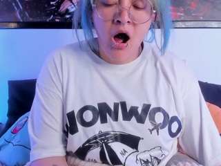 lucky-leah Live Webcam on CamSoda