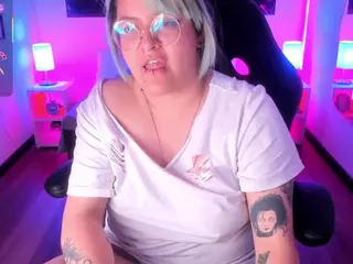 lucky-leah's Live Sex Cam Show