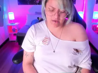 lucky-leah's Live Sex Cam Show