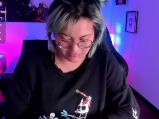 lucky-leah's Live Sex Cam Show