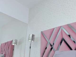  veronica-salas chat room
