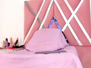  veronica-salas chat room