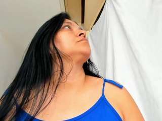 veronica-salas live webcam show