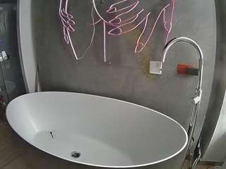 voyeurcam-casa-salsa-bathtub-pov Adultcht camsoda