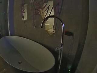 Sexo Casa camsoda voyeurcam-casa-salsa-bathtub-pov