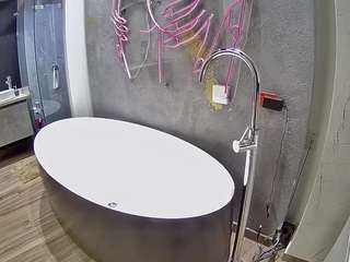 Pov Cam camsoda voyeurcam-casa-salsa-bathtub-pov