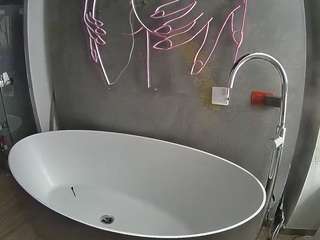 Spooning Pov camsoda voyeurcam-casa-salsa-bathtub-pov