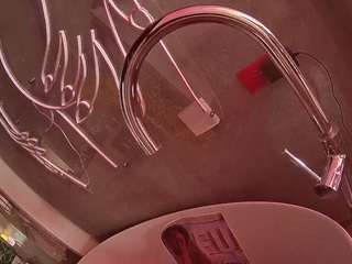 voyeurcam-casa-salsa-bathtub-pov