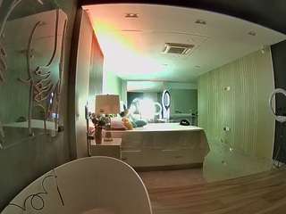voyeurcam-casa-salsa-bathtub-pov camsoda