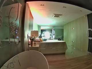 voyeurcam-casa-salsa-bathtub-pov camsoda