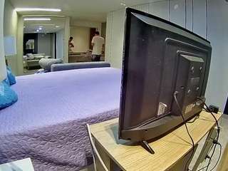 voyeurcam-casa-salsa-bathtub-pov camsoda