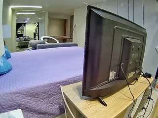 voyeurcam-casa-salsa-bathtub-pov camsoda