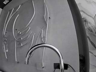 voyeurcam-casa-salsa-bathtub-pov