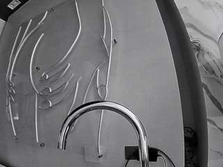 voyeurcam-casa-salsa-bathtub-pov