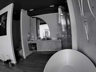 voyeurcam-casa-salsa-bathtub-pov