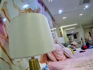 voyeurcam casa salsa bathtub pov live webcam on Soda Cams