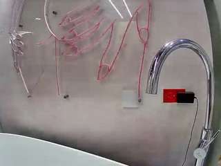 voyeurcam-casa-salsa-bathtub-pov