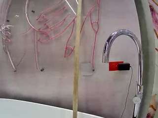 voyeurcam-casa-salsa-bathtub-pov
