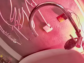 voyeurcam casa salsa bathtub pov's Live Sex Cam Show