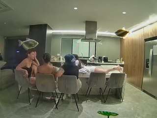 voyeurcam-casa-salsa-fishtank Adult Chat Center camsoda