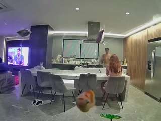 voyeurcam-casa-salsa-fishtank