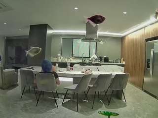 voyeurcam-casa-salsa-fishtank