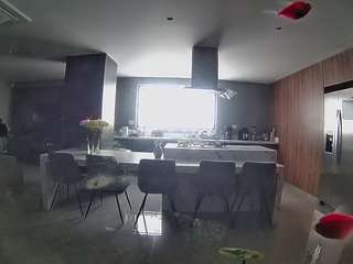 Adult Cht camsoda voyeurcam-casa-salsa-fishtank