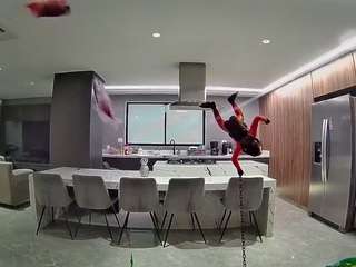 voyeurcam-casa-salsa-fishtank