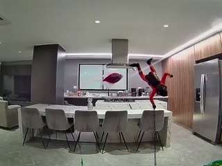 voyeurcam-casa-salsa-fishtank