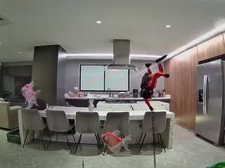 voyeurcam-casa-salsa-fishtank