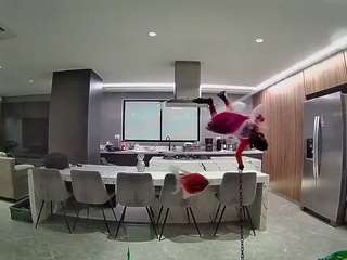 voyeurcam-casa-salsa-fishtank