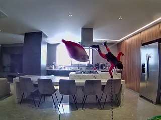 voyeurcam-casa-salsa-fishtank