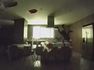 voyeurcam-casa-salsa-fishtank