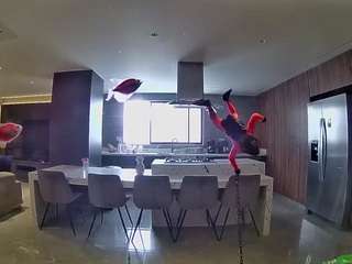 voyeurcam-casa-salsa-fishtank