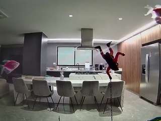 voyeurcam-casa-salsa-fishtank