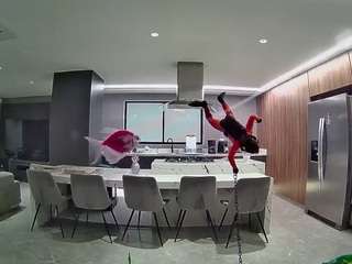voyeurcam-casa-salsa-fishtank