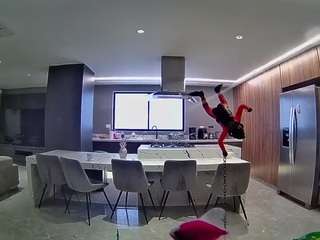 voyeurcam-casa-salsa-fishtank