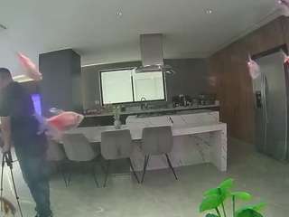 Hd, Young Adult, Voyeur, Teen  Camiqa – Free Live Video Chat with Strangers Online