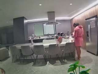 Hd, Young Adult, Voyeur, Teen  Camiqa – Free Live Video Chat with Strangers Online