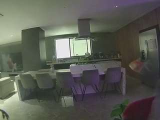 voyeurcam-casa-salsa-fishtank