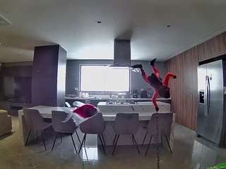 voyeurcam-casa-salsa-fishtank