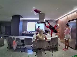 voyeurcam-casa-salsa-fishtank