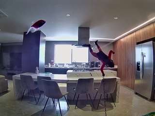 voyeurcam-casa-salsa-fishtank