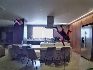 voyeurcam-casa-salsa-fishtank