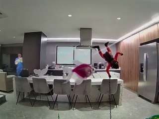 voyeurcam-casa-salsa-fishtank