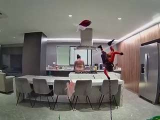 voyeurcam-casa-salsa-fishtank