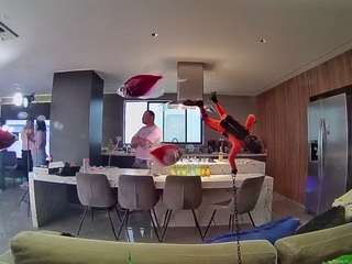 voyeurcam-casa-salsa-fishtank