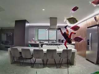 voyeurcam-casa-salsa-fishtank