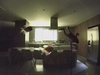 voyeurcam-casa-salsa-fishtank
